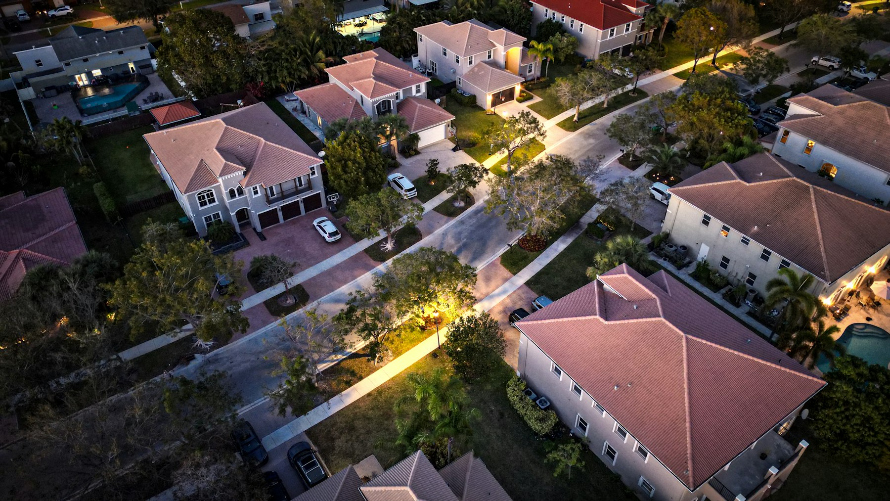 Florida neighborhood from above at dusk